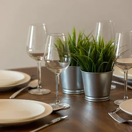 شقة Platinum Towers With Parking By Renters Prestige