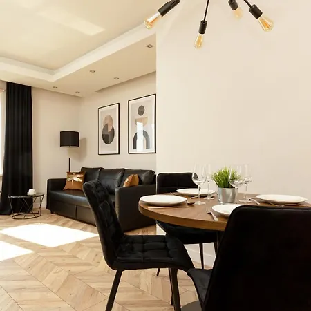 Platinum Towers With Parking By Renters Prestige Apartman *