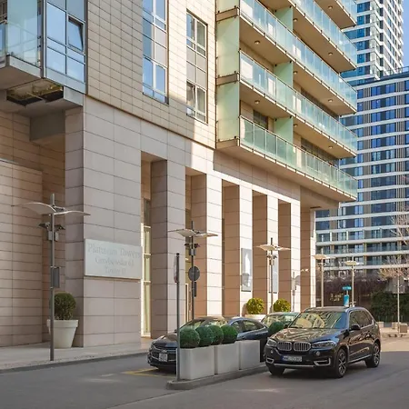 Platinum Towers With Parking By Renters Prestige 公寓 华沙